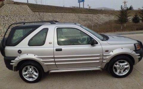 路虎自由人多少钱一辆