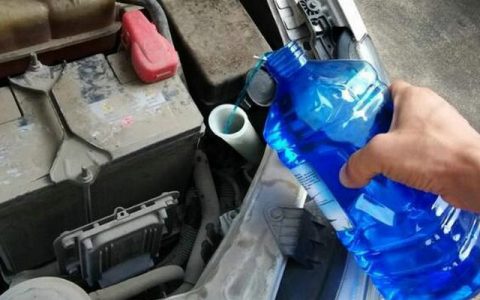 玻璃水过期了还能用吗