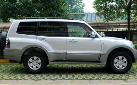 二手帕杰罗v73值得买吗