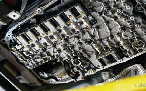 汽车变速箱油可以不换吗