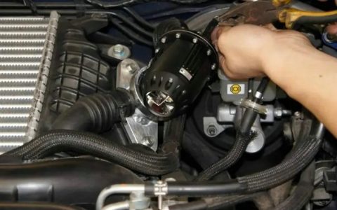 汽车泄压阀有什么作用