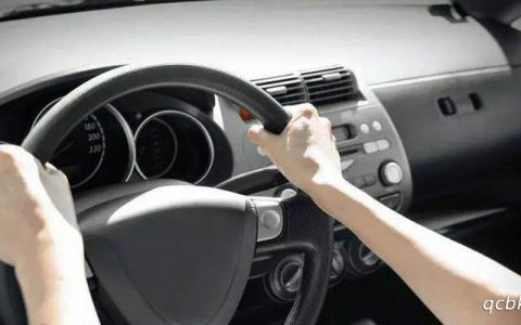 汽车原地打方向有异响正常吗