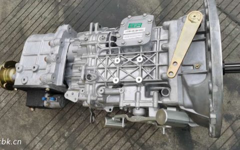 at变速箱和双离合变速箱哪个更好