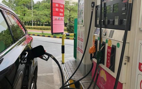 一直加92号油可以换95号汽油吗