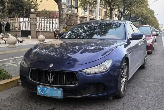 85万豪车发动机遭4S店偷梁换柱：车主6年后才发现