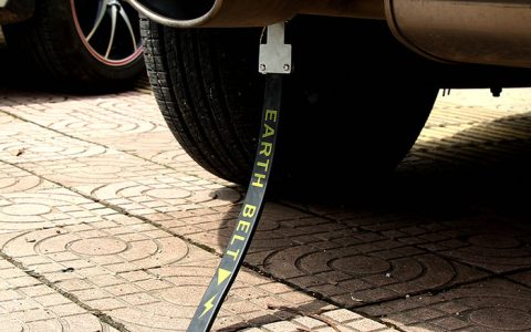 家用轿车有必要装静电带么