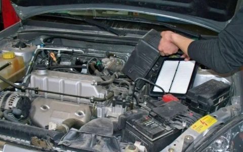 空滤多久换一次