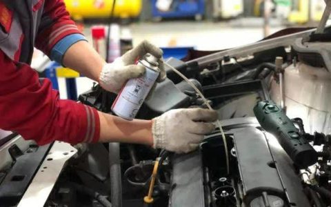 汽车清洗油路大概多少钱