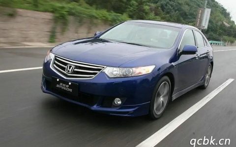 思铂睿油耗多少