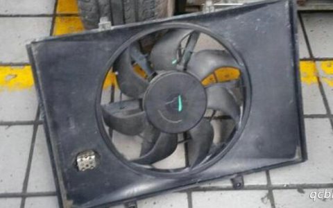 汽车风扇不转怎么回事