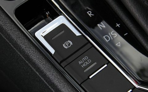 车上AUTOHOLD按键是什么意思