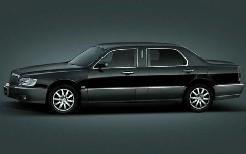 雅科仕多少钱一辆