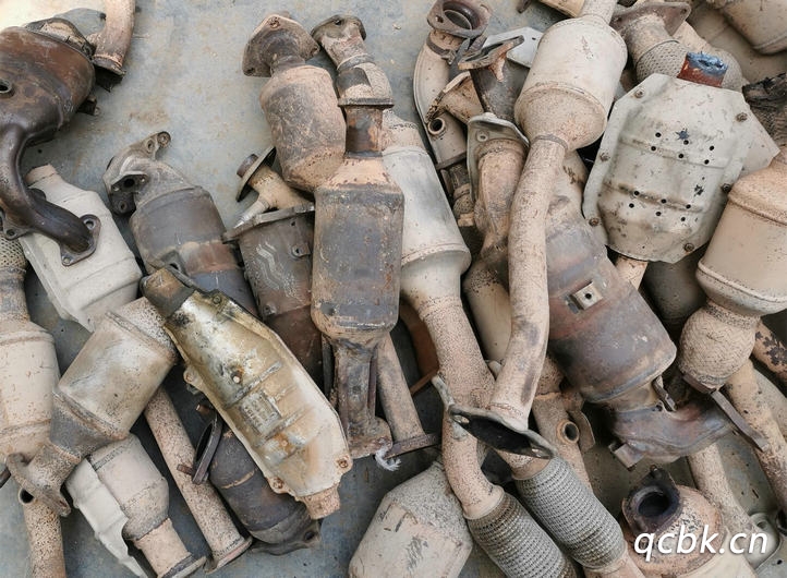 三元催化器回收多少钱一个