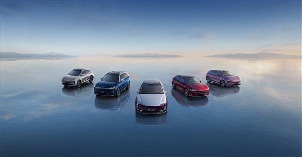 鸿蒙智行电池技术负责人：为延长电池寿命 我们把华为化学家、数学家都投入了进来