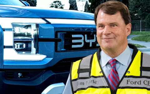 福特CEO法利试驾中国皮卡：很有竞争力 但载重、拖拽能力不行