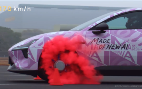170km/h爆胎也不怕 小鹏新款MONA M03通过五大极端测试