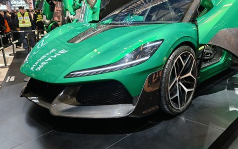 追觅首款SUV概念车首秀：超跑风格外观 辨识度拉满