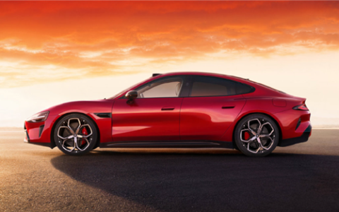 新一代SU7首发！小米揭秘蛟龙底盘：软硬深度融合 湿滑路更稳了