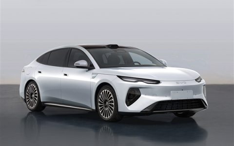 高度还原概念车 比亚迪旗舰海豹08申报：二代刀片闪充9分钟满血