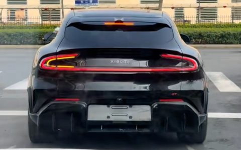 小米YU7 GT实车亮相：终于用上一个YU7车主羡慕的功能