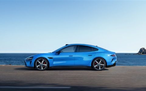 小米回应新一代SU7发布当晚为何没有公布大定量：锁单数据更真实