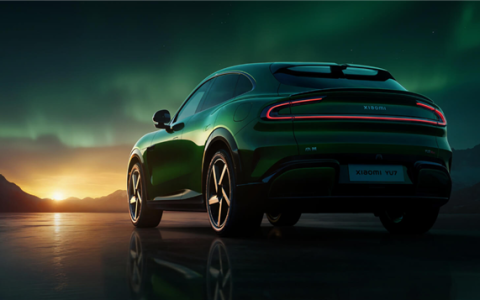 小米YU7再次斩获中大型SUV销量冠军！已连续6个月蝉联第一