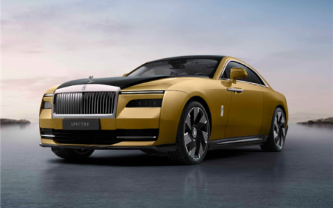 劳斯莱斯中国回应取消纯电计划：受全球政策影响  V12发动机将延续至下个10年