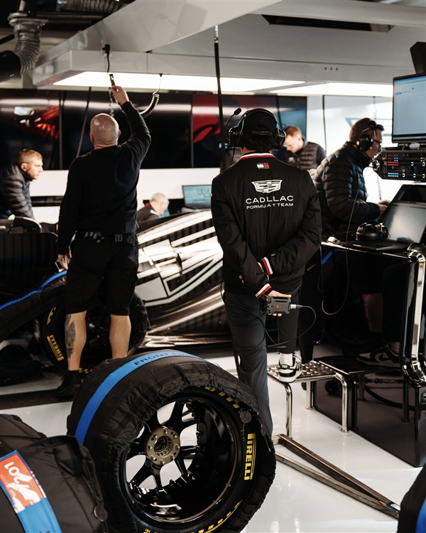 凯迪拉克F1车队：除了钱一无所有