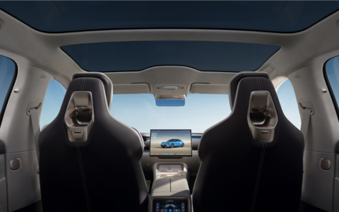 官方解惑：新一代小米SU7 Max天幕中间为啥有个横梁