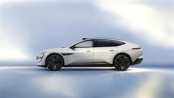 29.99万起！新阿维塔12预售：华为激光雷达+宁德时代电池双加持