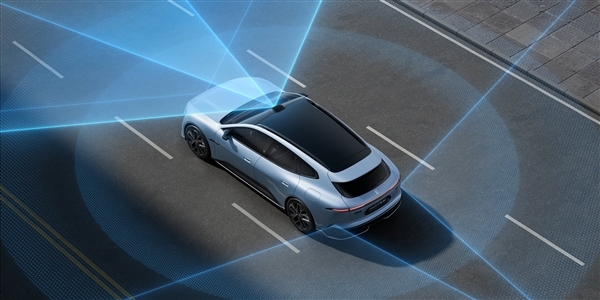 入门就是零百3.74秒双电机后驱 阿维塔06T上市定档