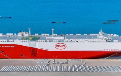 TechWeb微晚报：比亚迪海外需求大增 滴滴回应打专车喝到“化学味饮用水”