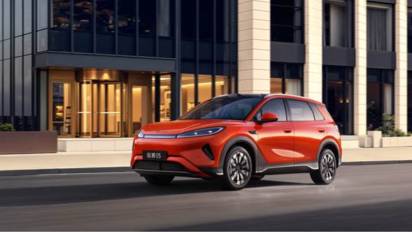 二代刀片电池、闪充、天神之眼B配齐了 比亚迪海狮05上市：9.79万元起