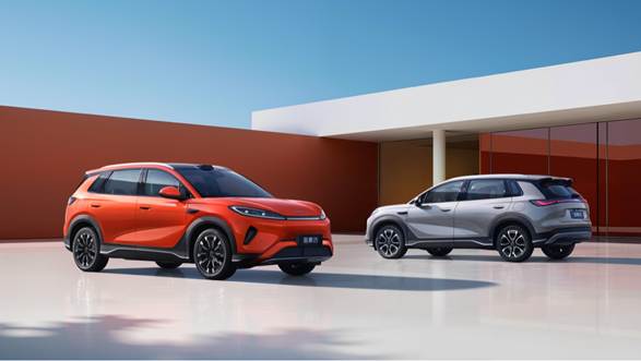 二代刀片电池、闪充、天神之眼B配齐了 比亚迪海狮05上市：9.79万元起