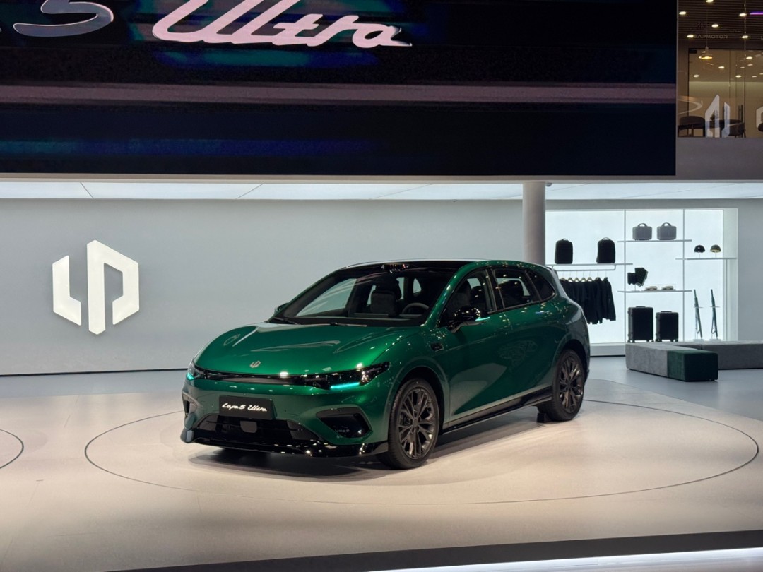 TechWeb微晚报：苹果被曝将开发6大新产品，特斯拉FSD入华时间再度推迟