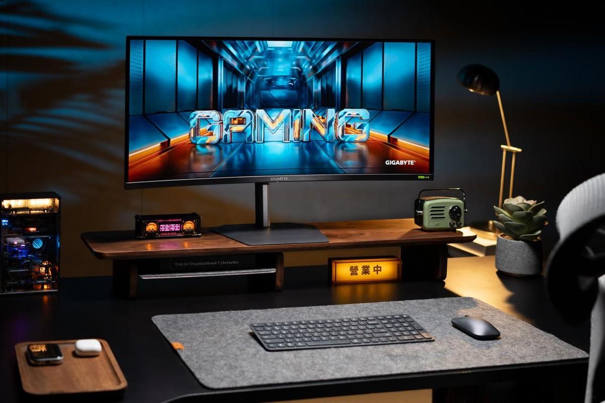 34寸QD-OLED高端带鱼屏! 技嘉MO34WQC36电竞显示器测评