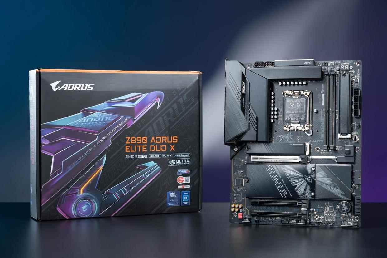 酷睿Ultra 200S Plus起飞! 技嘉Z890小雕DUO X主板测评