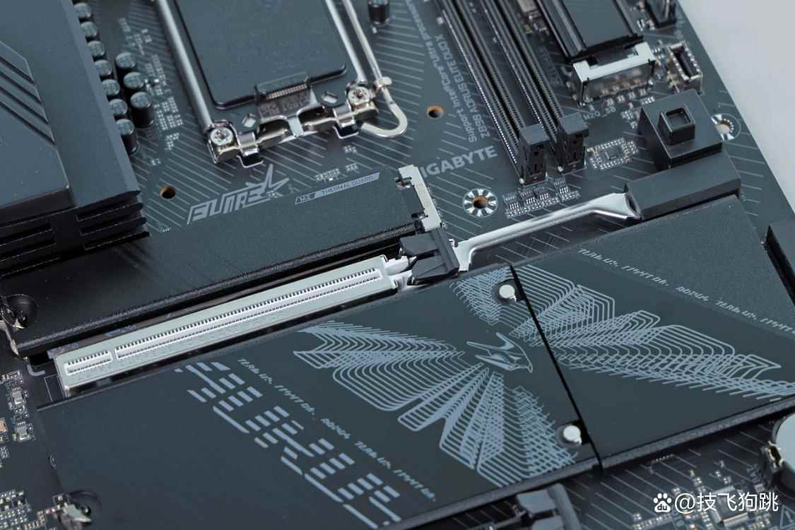 酷睿270K Plus+技嘉Z890小雕DUO X+5080HOF组装机性能测评