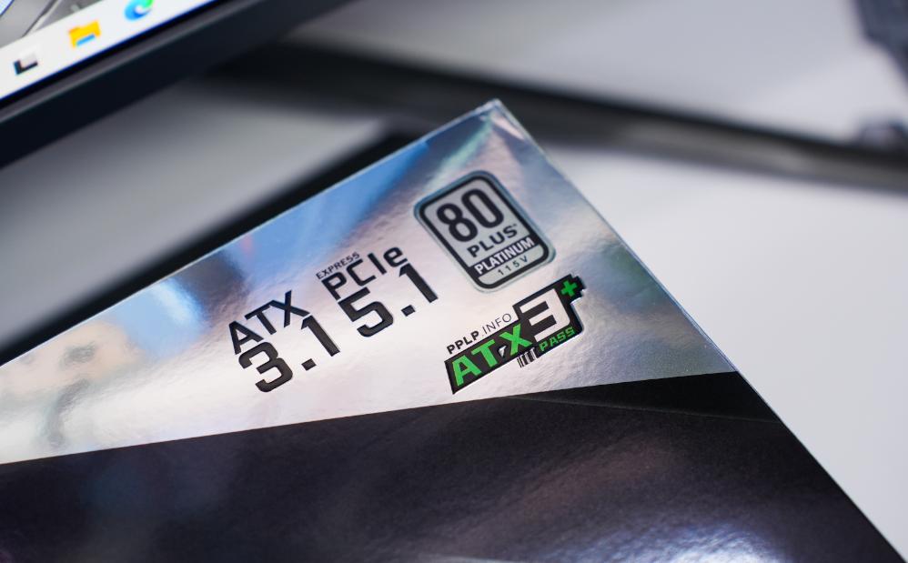 电脑装机一步到位! Intel Ultra 7 270K PLUS+HOF 5080+长城F10电源测评