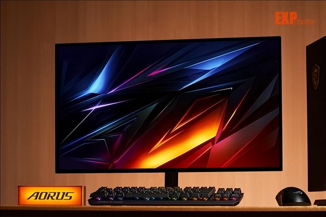 让WOLED告别暗场焦虑! 技嘉GO27Q24G显示器评测