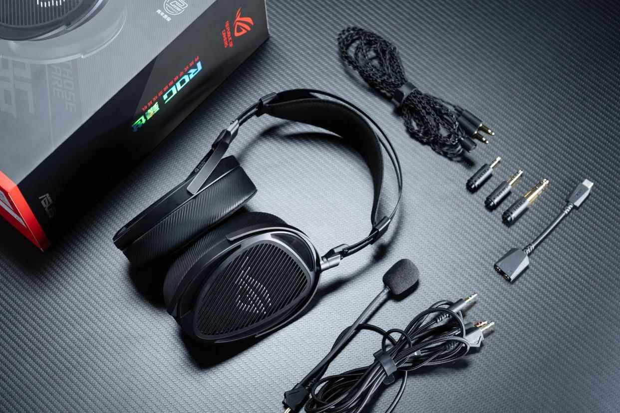 发烧级音质体验来袭! ROG臻世游戏耳机全面测评