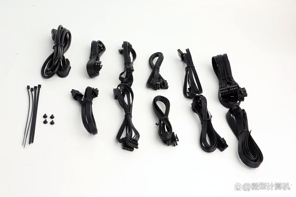 仅0.7元每瓦+599元售价! 超频三战锤KN850 ATX 3.1电源全面测评