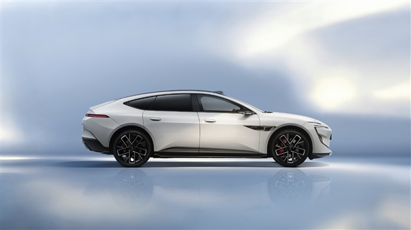 全系华为896线最强激光雷达 新款阿维塔12上市:29.39万起