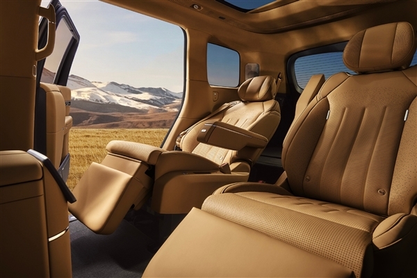 大湾区揽胜来了！小鹏旗舰SUV GX预售：旗舰版39.98万