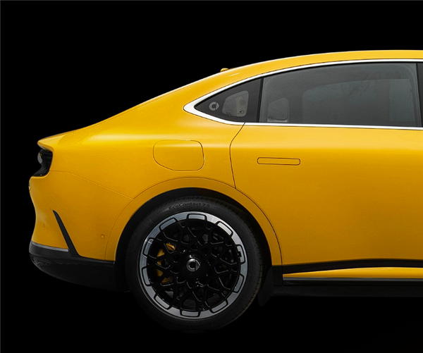 小米SU7的竞品+1！smart精灵6号内饰官图公布：浓郁奔驰味