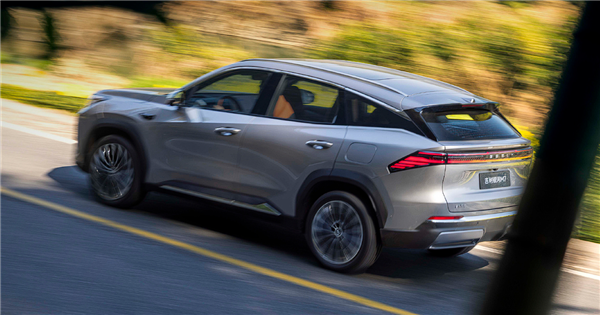 下一个爆款预定 吉利银河M7开售:13.98万起、航超1700km!