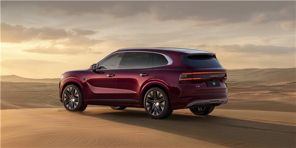 32.98万起 极氪8X上市：吉利系“宝马X5”杀到！