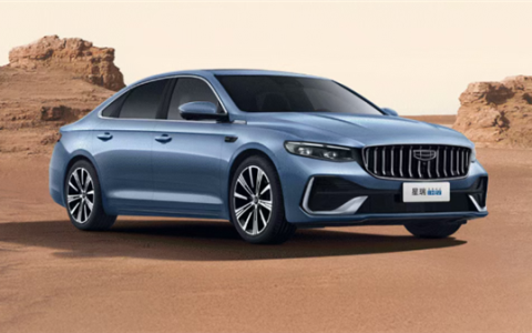 百公里油耗不到4升 吉利星瑞i-HEV智擎混动预售：10.27万起