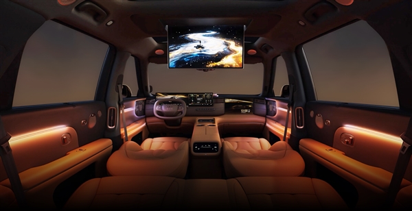 全系标配百万级灵蜥数字底盘3.0 智己LS8上市：24.98万起