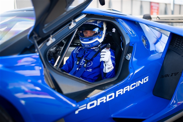 比小米SU7 Ultra原型车还快！纽北赛道最速燃油车诞生